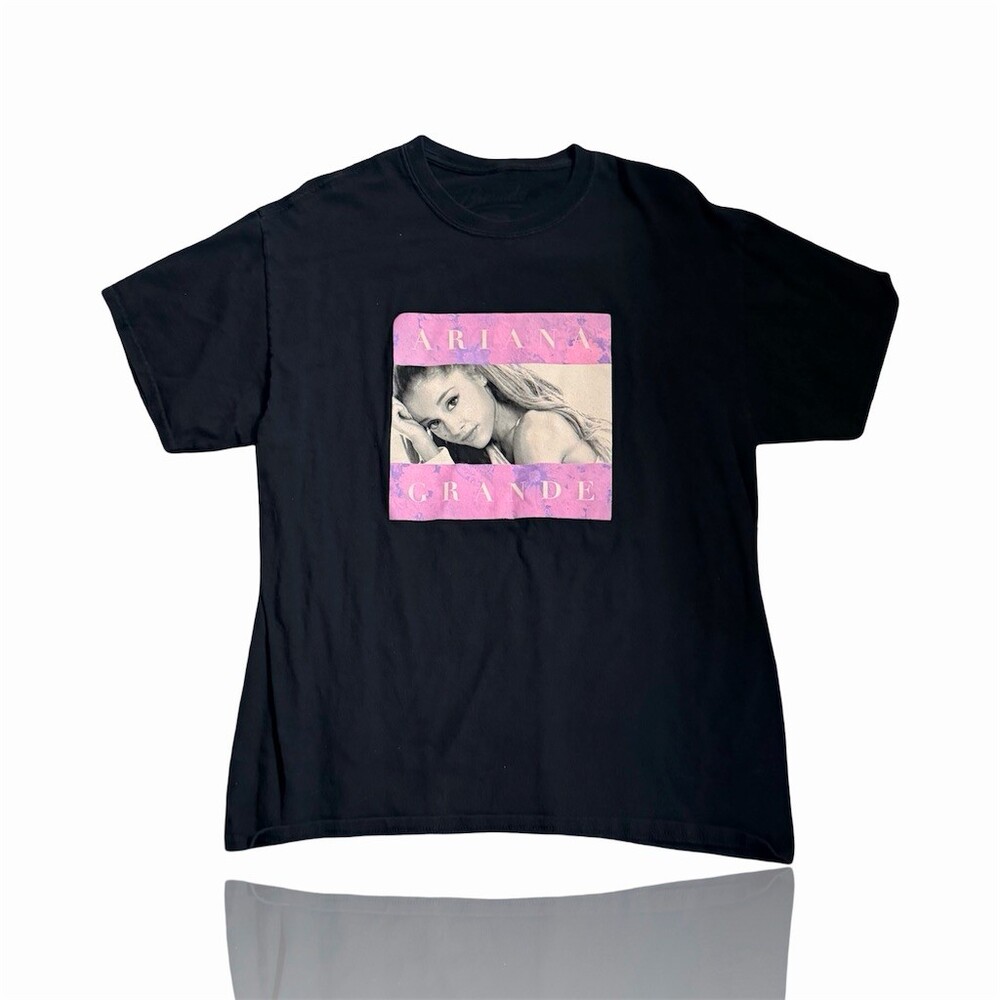 Ariana Grande T-Shirt Womens Large Black Graphic Photo Print